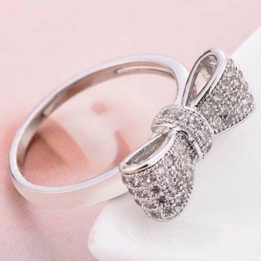 •••New 925 Sterling Silver Diamond Bow Ring - Picture 2 of 6
